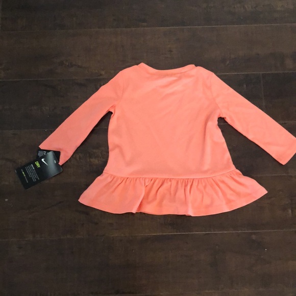 Nike toddler 2 price set. - Picture 3 of 9